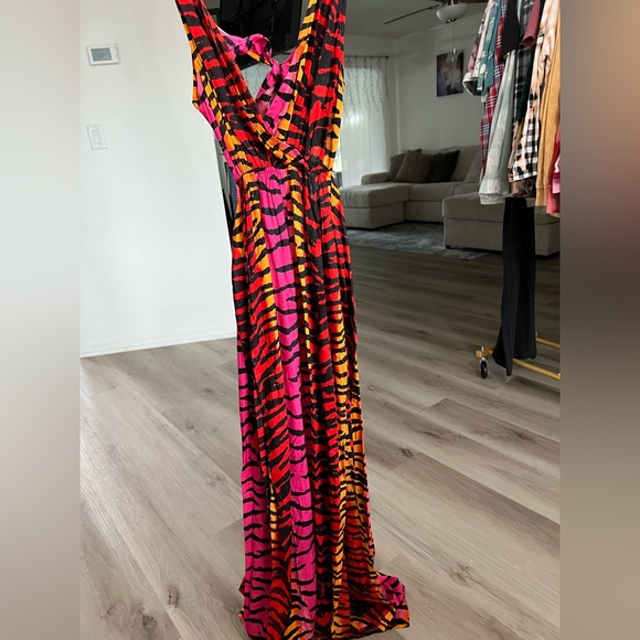AMERICA & BEYOND TIGER MAXI DRESS NWT - Picture 7 of 9